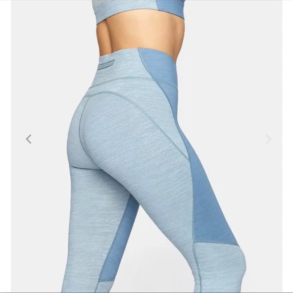 Outdoor Voices Tech Sweat Blue Active Capri Leggings Two Tone - Picture 2 of 5